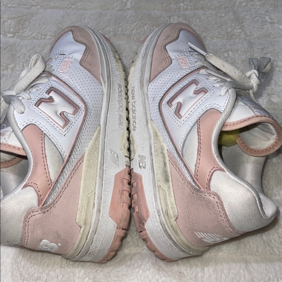 New Balance 550 White and Pink Sneakers - Picture 6 of 11